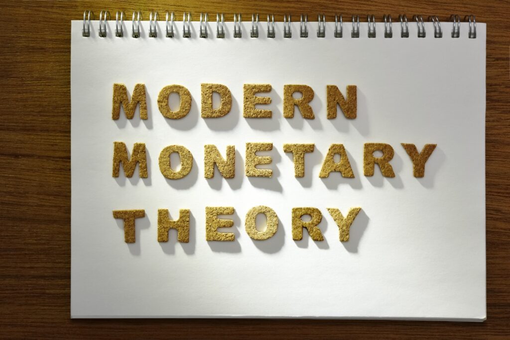 MMTを「財務省は認めない見解」が話題です。日本の国債のデフォルト（債務不履行）はあり得ないと認めているはずですがねえ