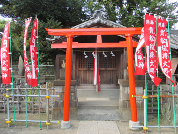 赤い稲荷神社