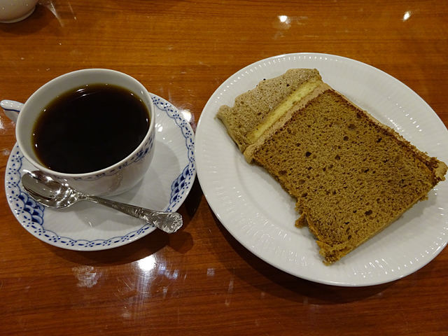 自家焙煎椿屋珈琲池上店