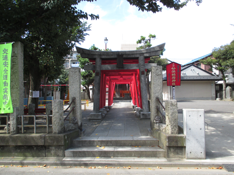 妙法稲荷神社（ご利益：招福厄除）